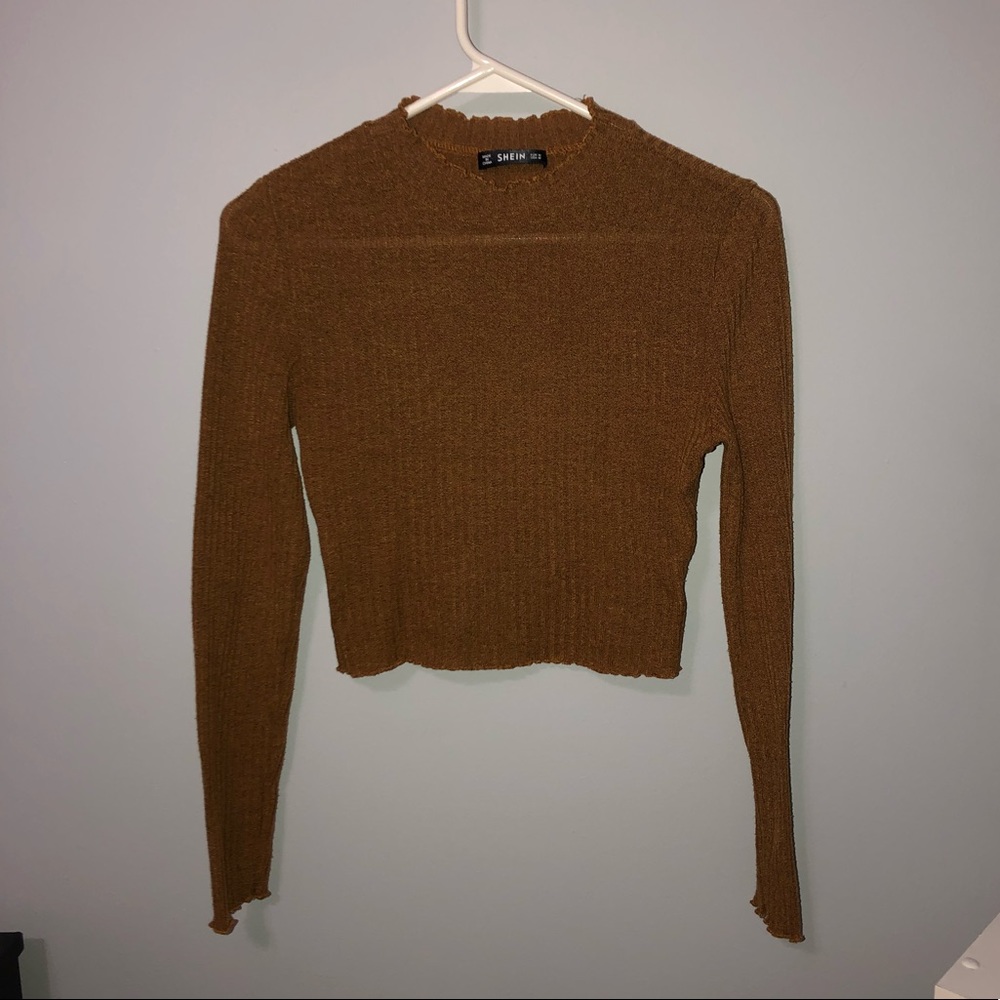 Lettuce Trim Crop Top